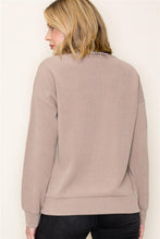 Load image into Gallery viewer, Blanket Stitch Top