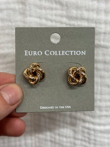 Knot Stud Gold