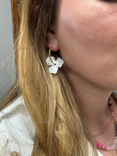 Load image into Gallery viewer, Magnolia Hoops White