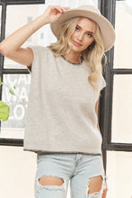 Load image into Gallery viewer, Ribbon Knit Vest