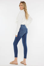 Load image into Gallery viewer, Dolly - Kan Can Jeans